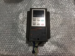 富士電機 FUJI ELECTIC インバータ FVR0.4E9S-2KKC