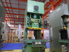 アイダ C型プレス NC1-110(2)