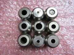 様々なメーカーやサイズがあります。 タレパン金型（ダイ）1山 様々なメーカーやサイズがあります。