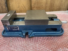 ナベヤ 精密マシンバイス LT-60