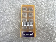 三菱マテリアル チップ CNMG120408-NX2525