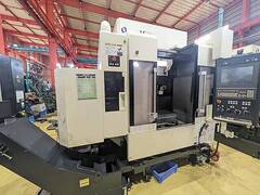 牧野フライス製作所 立型マシニングセンター V33i