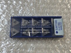 SUMIMOTO ELECTRIC チップ TNPR330M TNGG160402R-UM