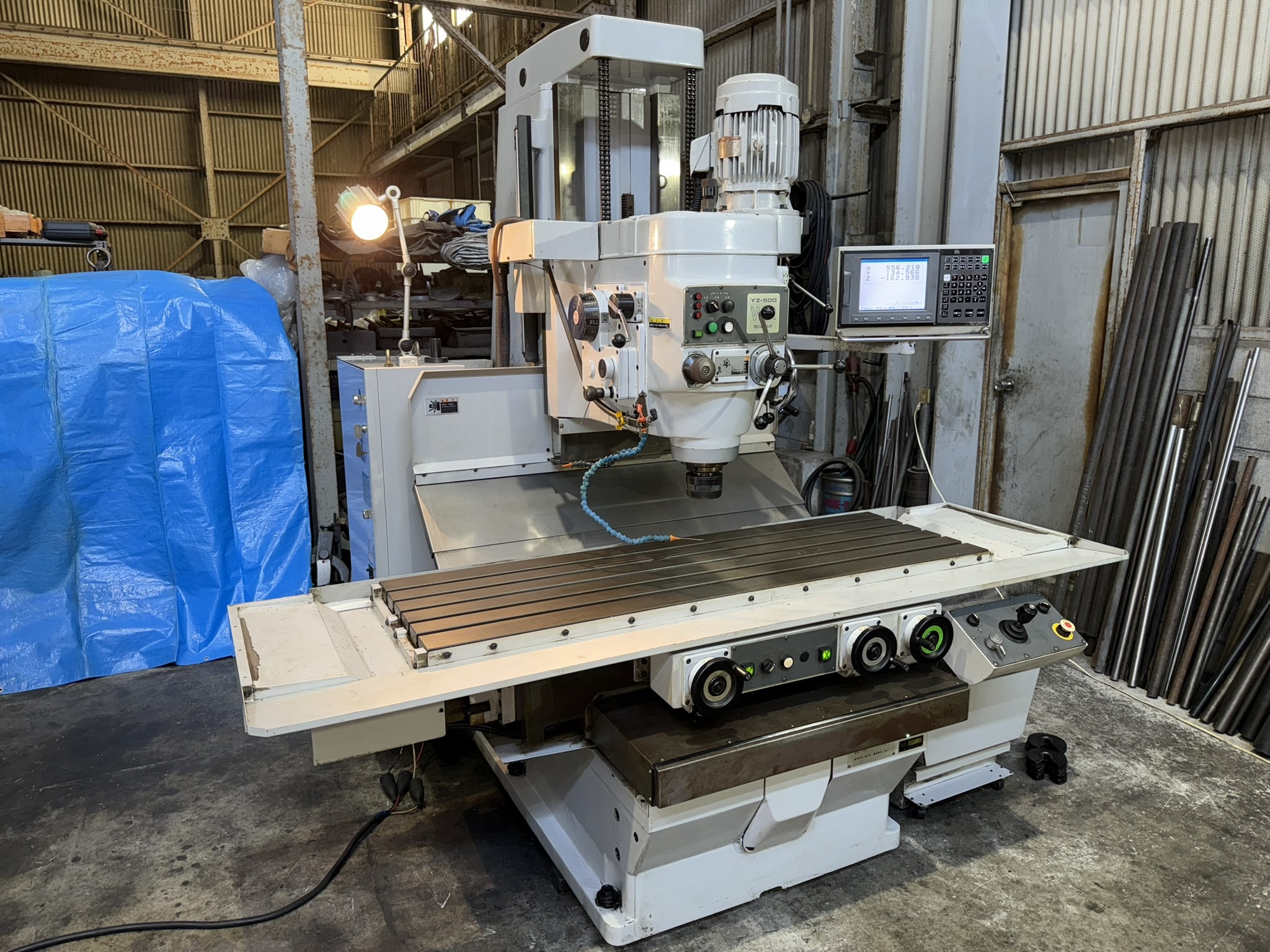 山崎技研 NC立フライス盤 YZ-500WR | マシンライフ