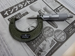 MITUTOYO｜ミツトヨ ポイントマイクロメーター CPM30-25