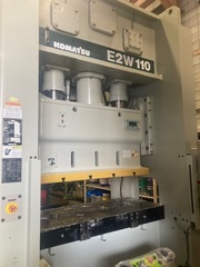 コマツ 門型プレス E2W110-11K3