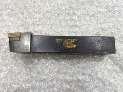 サンドビック バイトホルダー PCLNR2525M16