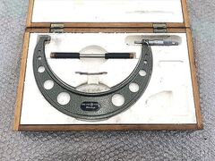 ミツトヨ 外側マイクロメーター OM-225