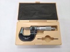 MITUTOYO｜ミツトヨ カウントマイクロメータ M820-25