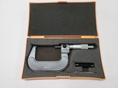 MITUTOYO｜ミツトヨ カウントマイクロメータ M820-75