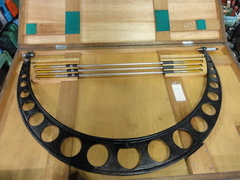 MITUTOYO｜ミツトヨ 替えアンビル式外側マイクロメーター OM-CW900-1000