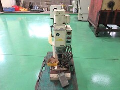 吉川 リベッティングマシン US-1