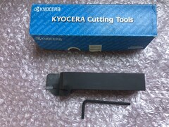 京セラ 溝入れ用ホルダ 【溝入れ用ホルダ】KFMSL252M220800-4