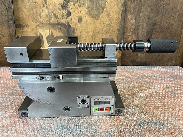 JAM 精密多次元バイス DDH150