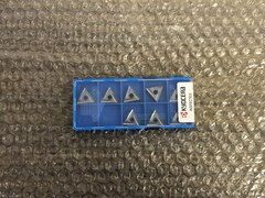 京セラ/Kyocera チップ TNGG160404R-A3