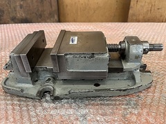 津田駒 マシンバイス