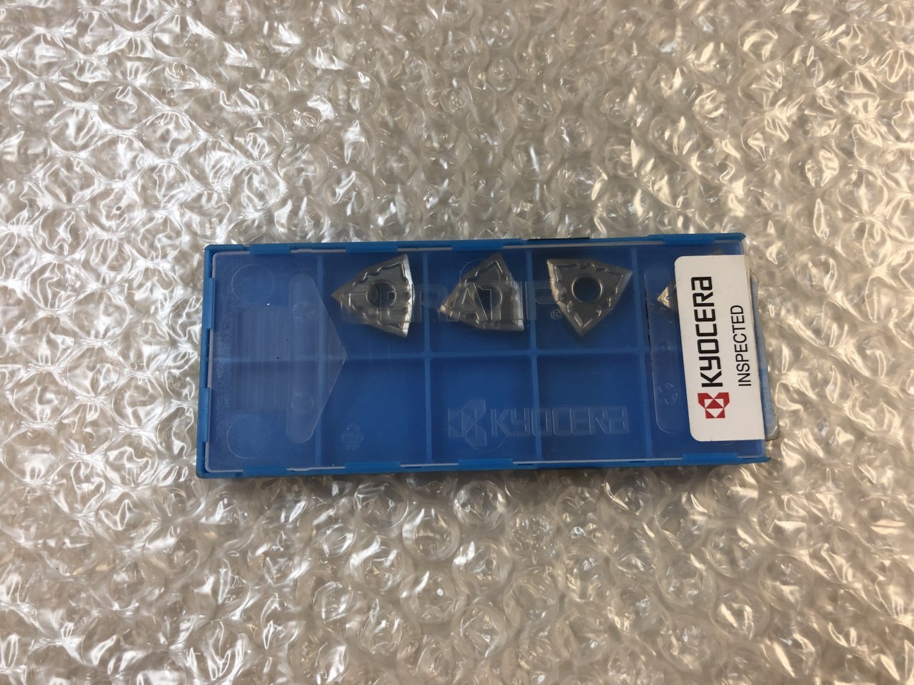 京セラ/Kyocera チップ WNGG080404AH