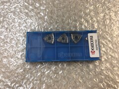 京セラ/Kyocera チップ WNGG080404AH