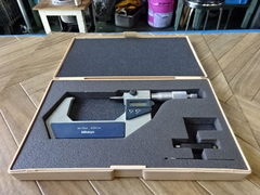 MITUTOYO｜ミツトヨ デジタル外側マイクロメーター MDC-75M