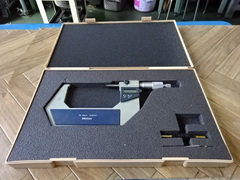 MITUTOYO｜ミツトヨ デジタル外側マイクロメーター MDC-100M