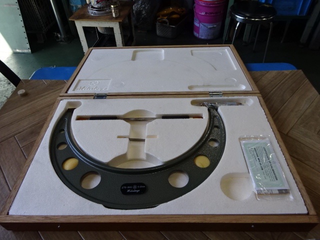 MITUTOYO｜ミツトヨ 外側マイクロメーター OM-300