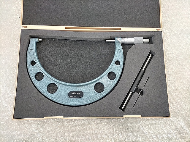 ミツトヨ 外側マイクロメーター OM-175(103-143)