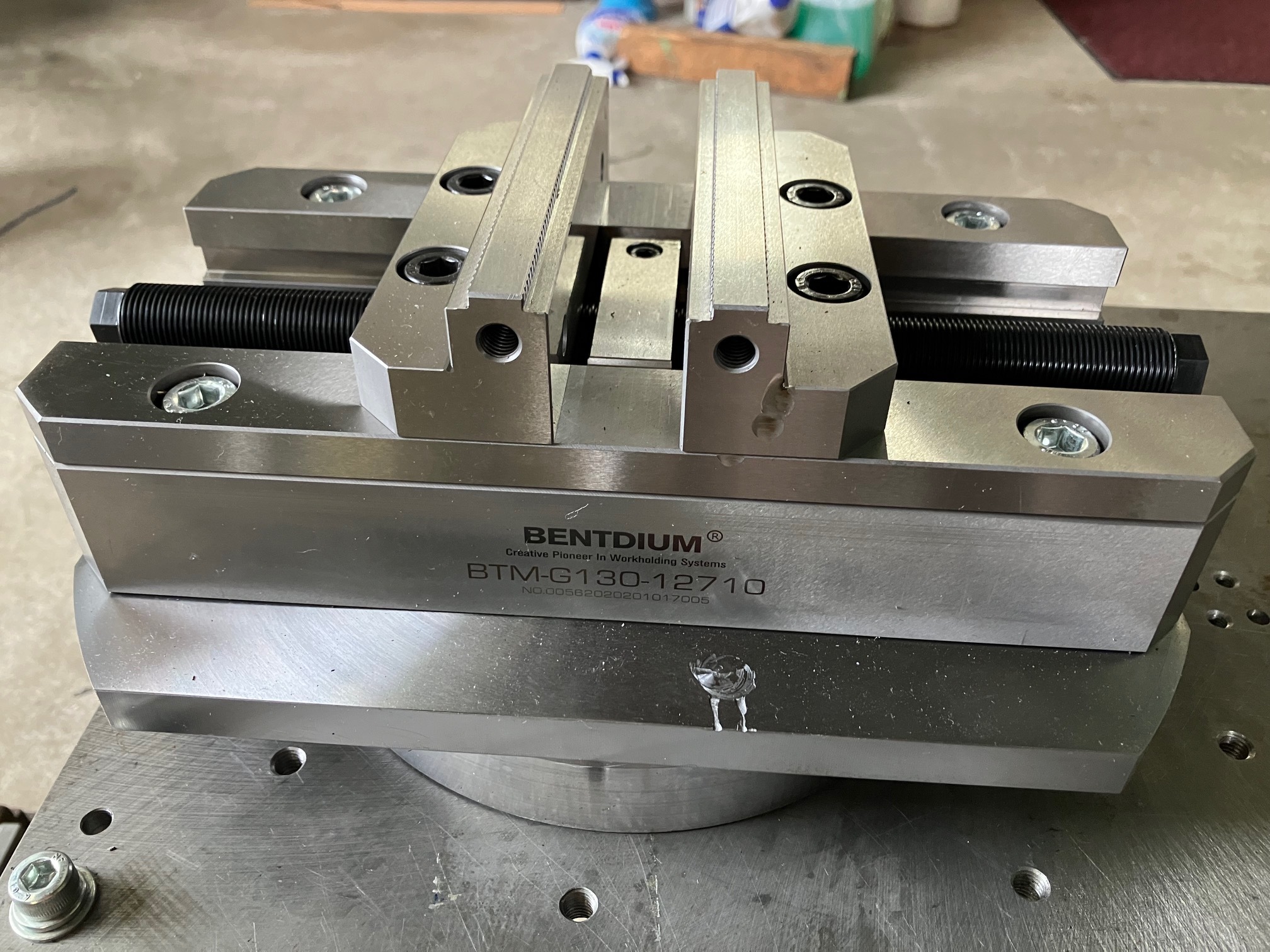 BENTDIUM  センターリングバイス BTM-G130-12710