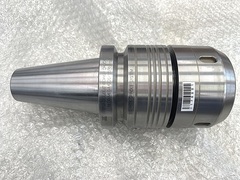 BIG ミーリングチャック BBT50-MEGA42DS-135FK