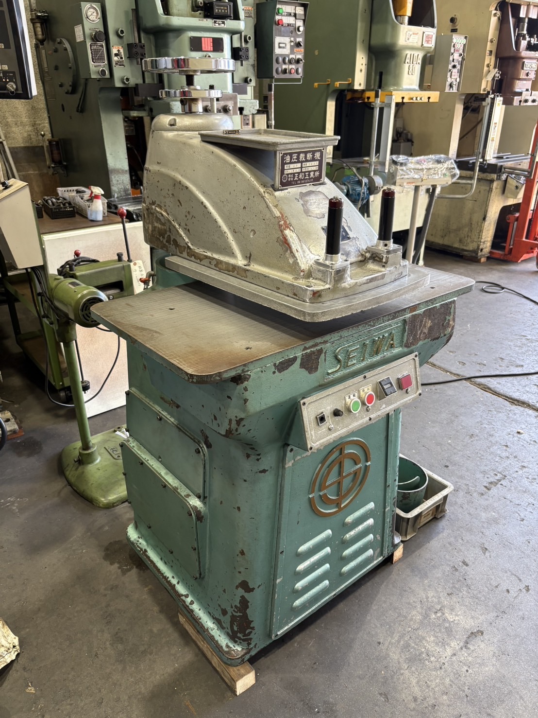 SHG-6N220　コーナーシャー SHG-6N220 コーナーシャー 【公式通販】