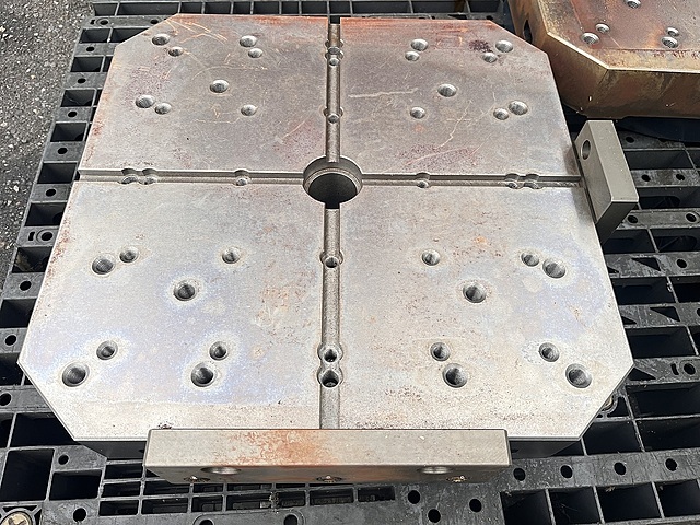牧野フライス製作所 テーブル