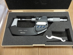 MITUTOYO｜ミツトヨ デジタルブレードマイクロメーター BLM-25WM/.4T