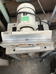 日本オートマチック 卓上面取機 CCO2