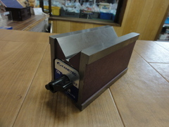 KANETEC｜カネテック マグネットV形ホルダー KVA-2A