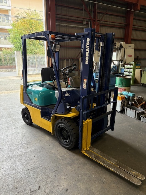 日産 2Tフォークリフト（ガス） PJ02 | マシンライフ