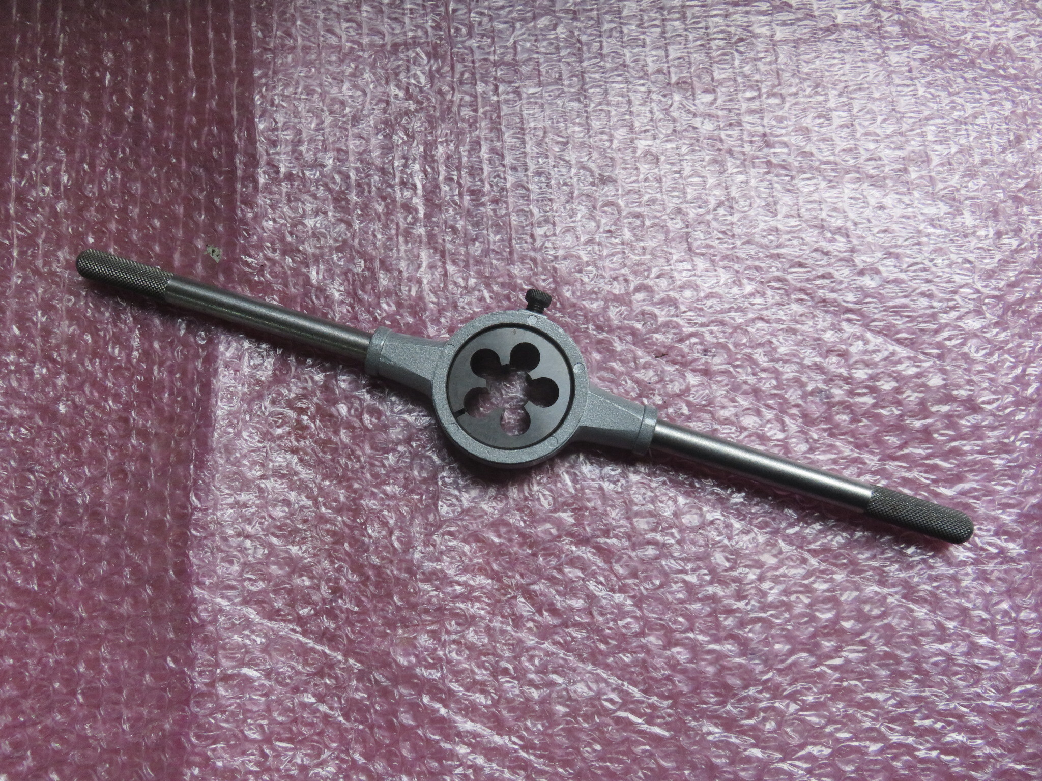 YAMAWA ダイスハンドル　ダイス付 M18x1.5