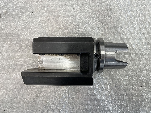 KENNAMETAL 切削ホルダー KM63-51358000103