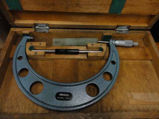 MITUTOYO｜ミツトヨ	 外側マイクロメーター OM-200