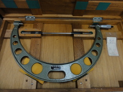 MITUTOYO｜ミツトヨ	 外側マイクロメーター OM-375