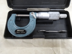 MITUTOYO｜ミツトヨ 外側マイクロメーター M110-25