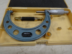 MITUTOYO｜ミツトヨ 外側マイクロメーター OM-100