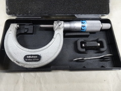 MITUTOYO｜ミツトヨ 外側マイクロメーター M110-50