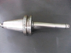 日研 コレットホルダー BT50-SK10-225