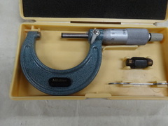 MITUTOYO｜ミツトヨ 外側マイクロメーター M110-50