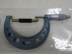 MITUTOYO｜ミツトヨ 外側マイクロメーター OM-100