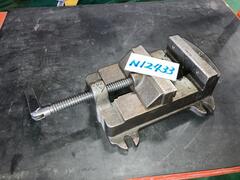 ナベヤ ボール盤用バイス