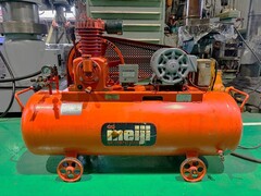 明治 コンプレッサー H-2