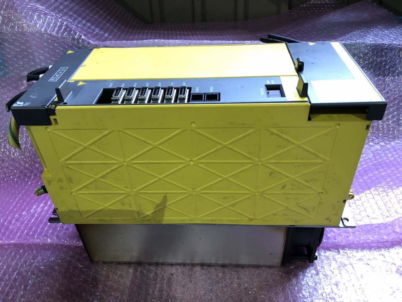 ファナック/FANUC サーボアンプ 【サーボアンプ】A06B-6111-H030#H550
