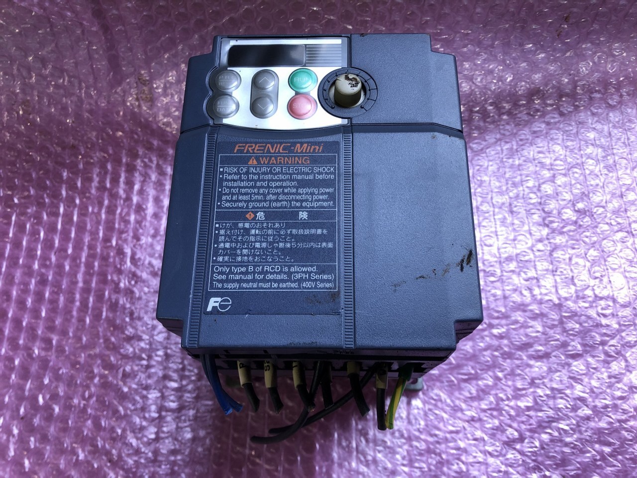 富士電機 低圧インバータ 【低圧インバータ】FRN1.5C1S-2J