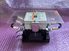 富士電機 電磁接触器 【電磁接触器】SC-N4