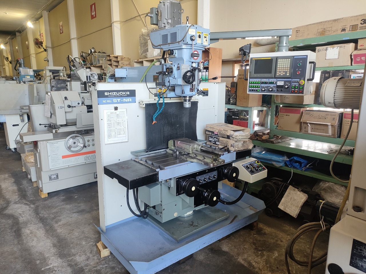 静岡 NC立フライス盤 ST-NR
